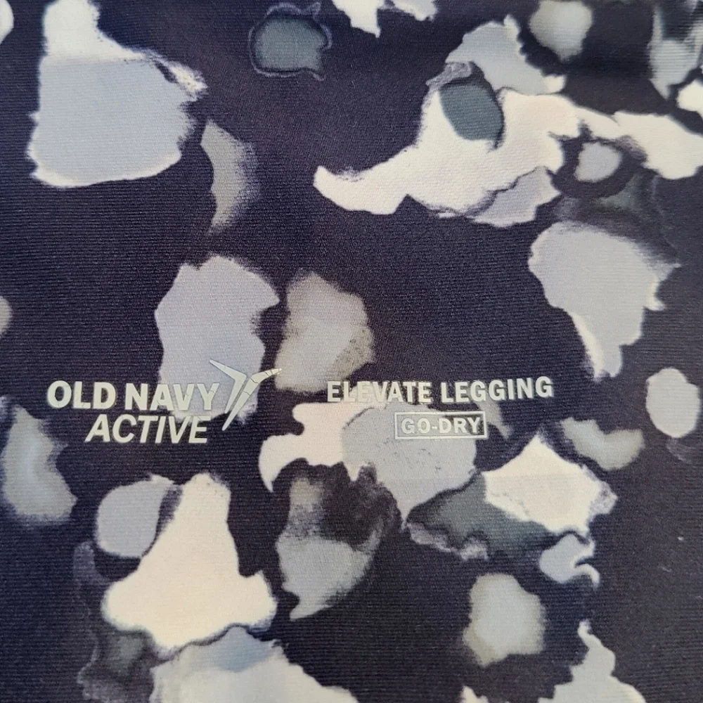 Old Navy Active Elevate Go-Dry Cropped Leggings Navy Camo Floral Side Pockets XL